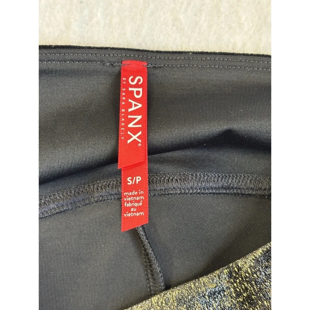 Spanx Women's Small‎ Sexy Velvet Shine Black Gold Metallic Compression Leggings